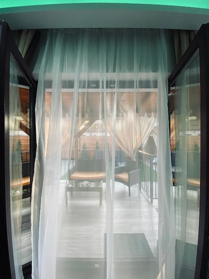 Hotel Lotus Hermina-major Extérieur photo