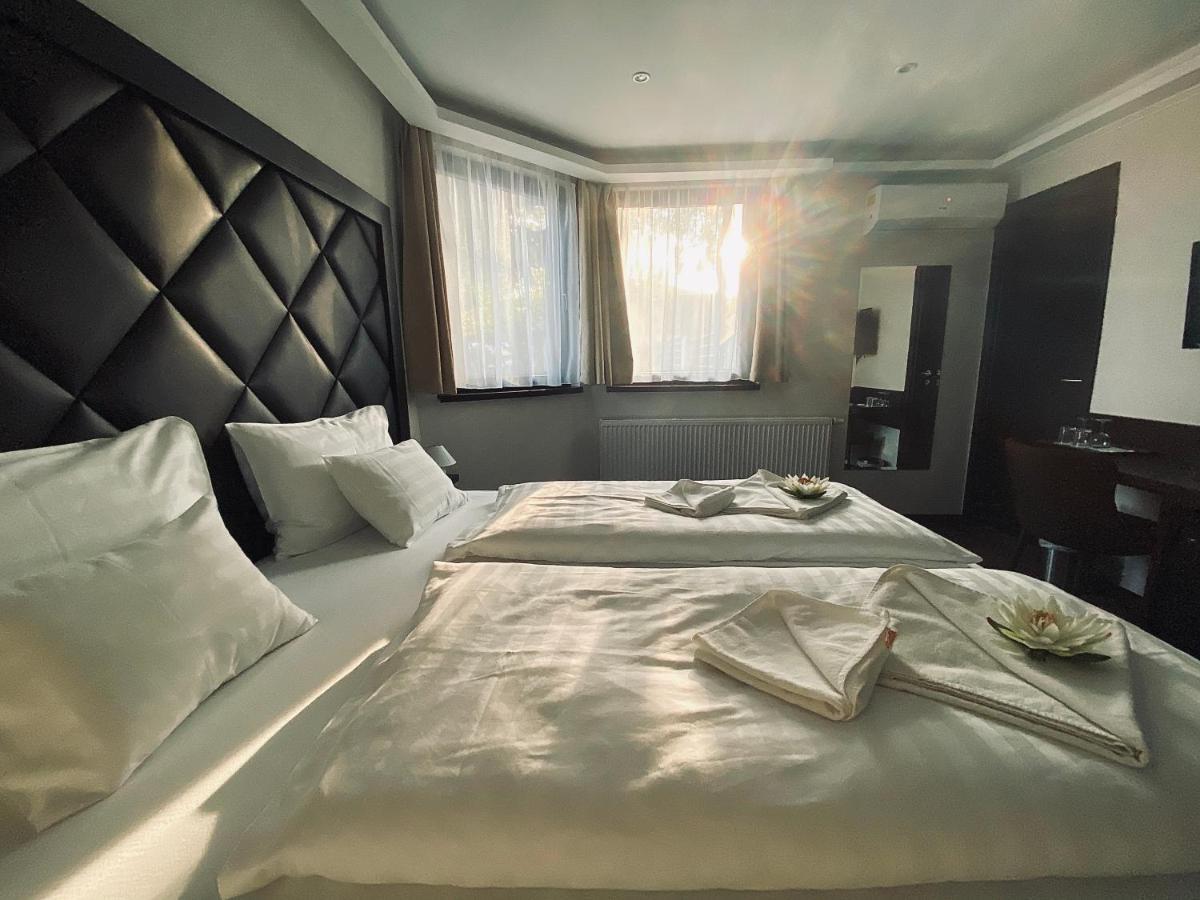 Hotel Lotus Hermina-major Extérieur photo